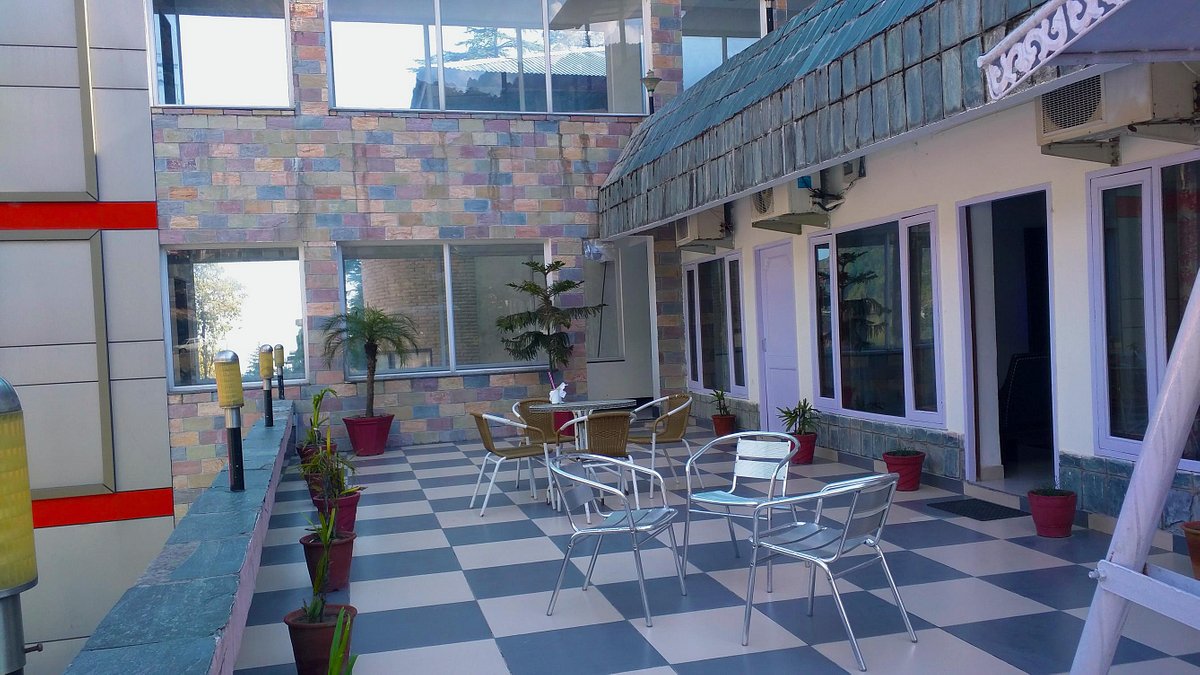 Spring Valley Resort (Breakfast Mandatory)